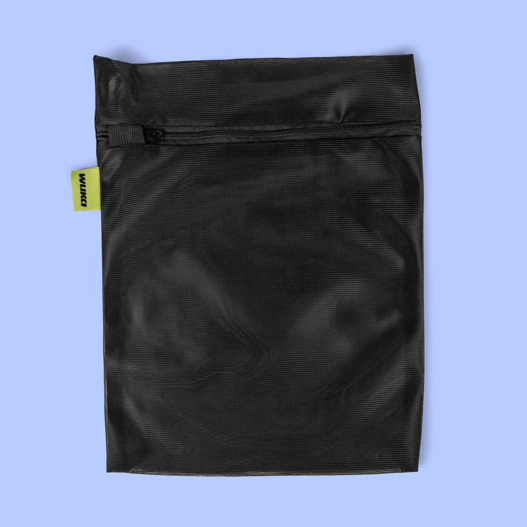 Wash bag included in the WUKA Lunafly Racerback period swim kit